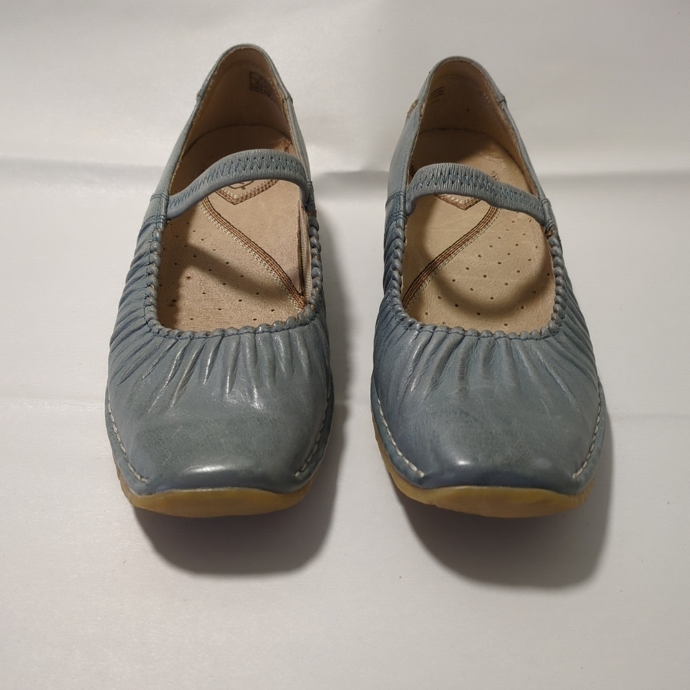 Women's Ariat Leather Slip On Light Blue Shoe Size 7